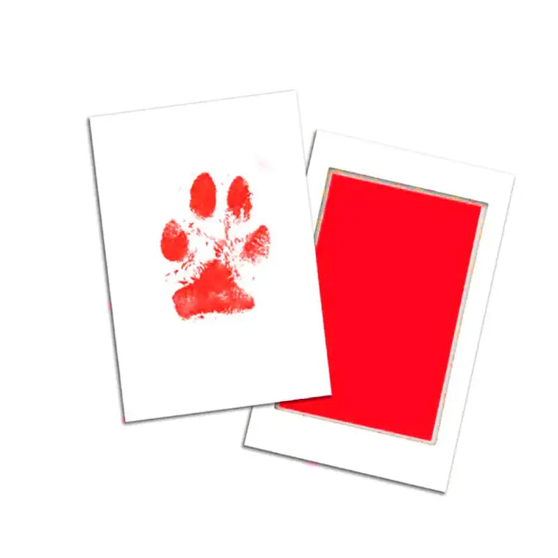 Capture precious memories with this easy-to-use non-toxic ink pad designed to safely capture detailed paw prints without any mess.