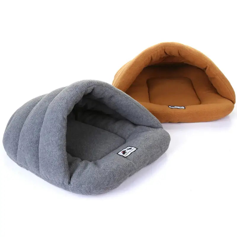 Warm Fleece Dog Beds Winter Warm Polar Pet Heated Soft Mat Slippers Beds Kennel House For Cats Sleeping Bag Nest Cave